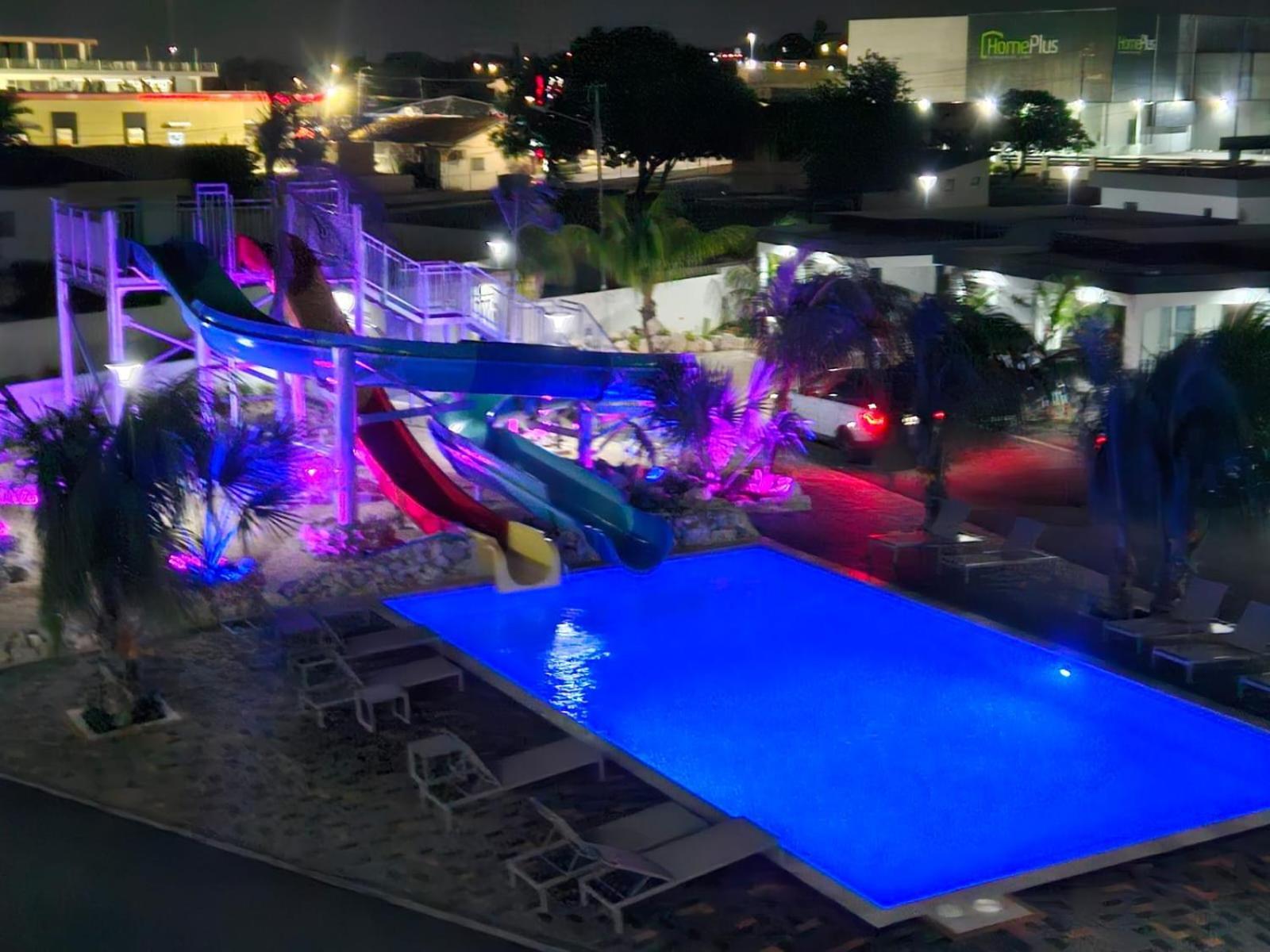 Winstonvalley Resort ウィレムスタッド エクステリア 写真